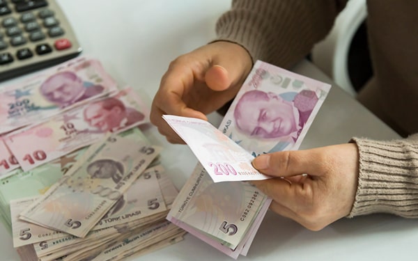 Memur ve emeklinin 5 aylık zam oranı belli oldu